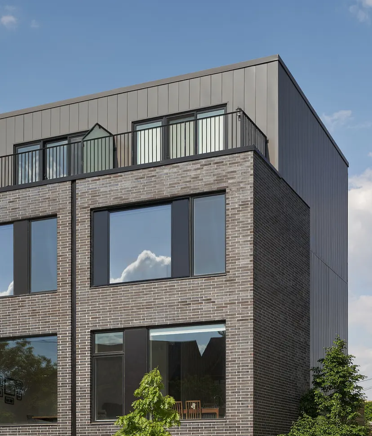 6297141012705d054e6c6ca3_home-3